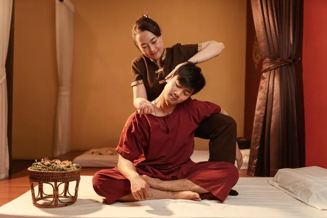 imgi_492_A-man-experiences-a-Thai-massage-type-of-spa-treatment.jpg